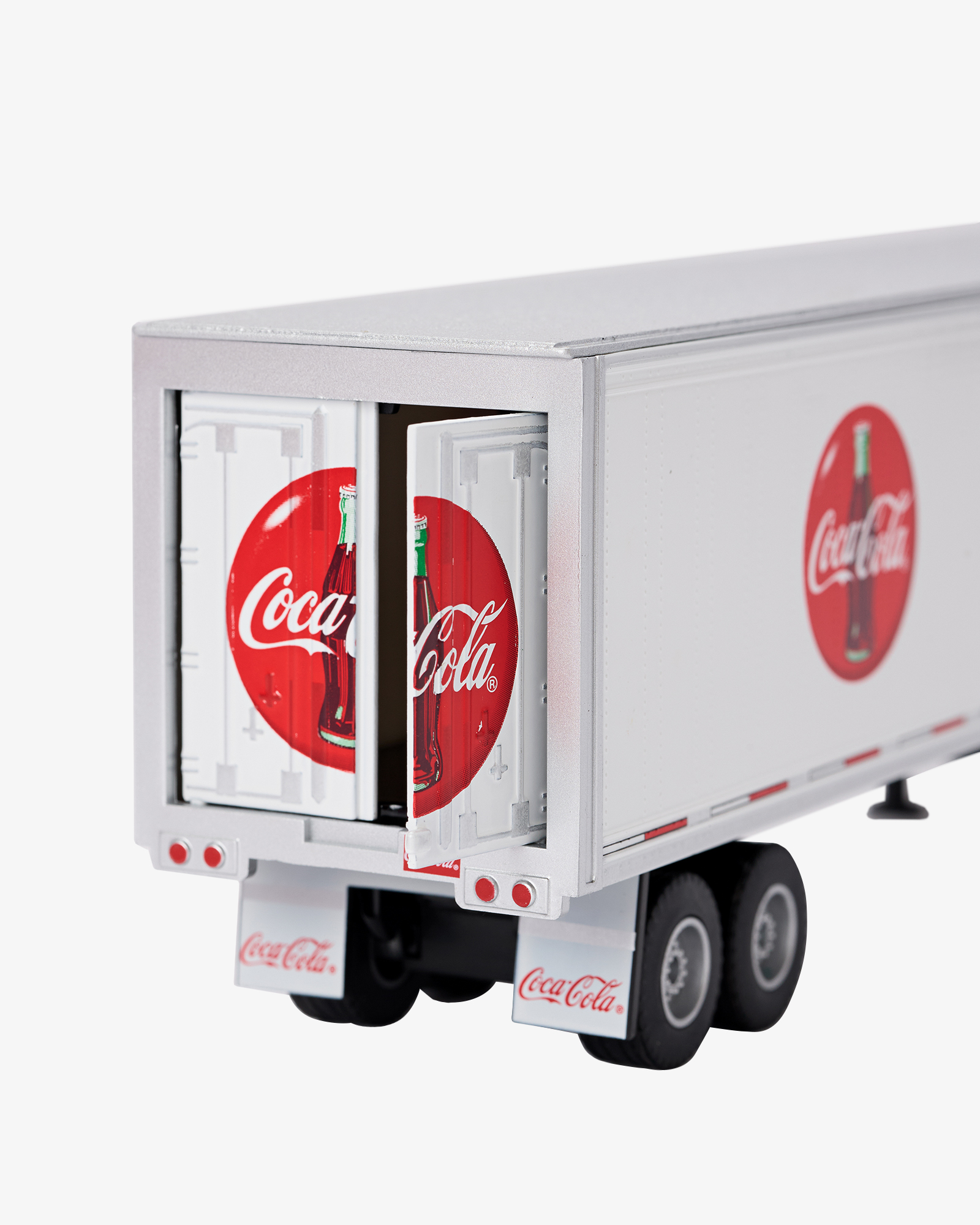Машинка литая коллекционная Die-сast модель по лицензии Coca-Cola Drink Coca-Cola Tractor and Traile — 4